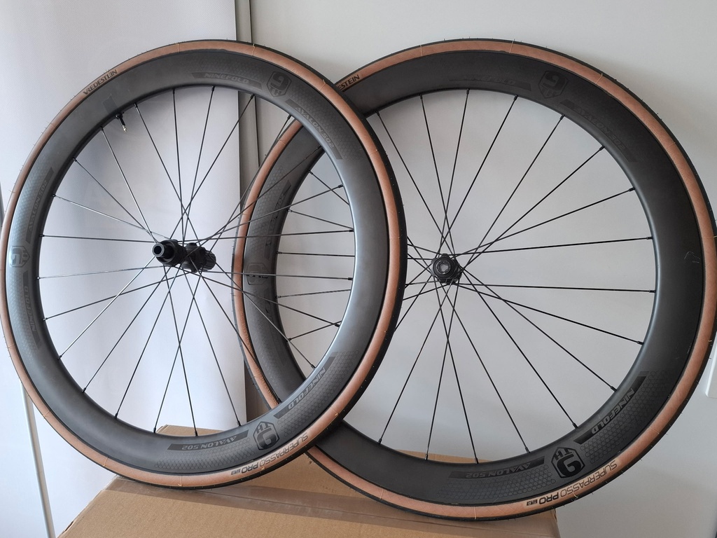 9th Wave - Roues route Avalon 502 SL (occasion)